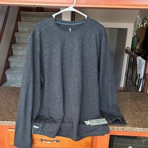 NWTS Free Countey Men's Gray Long Sleeve Shirt